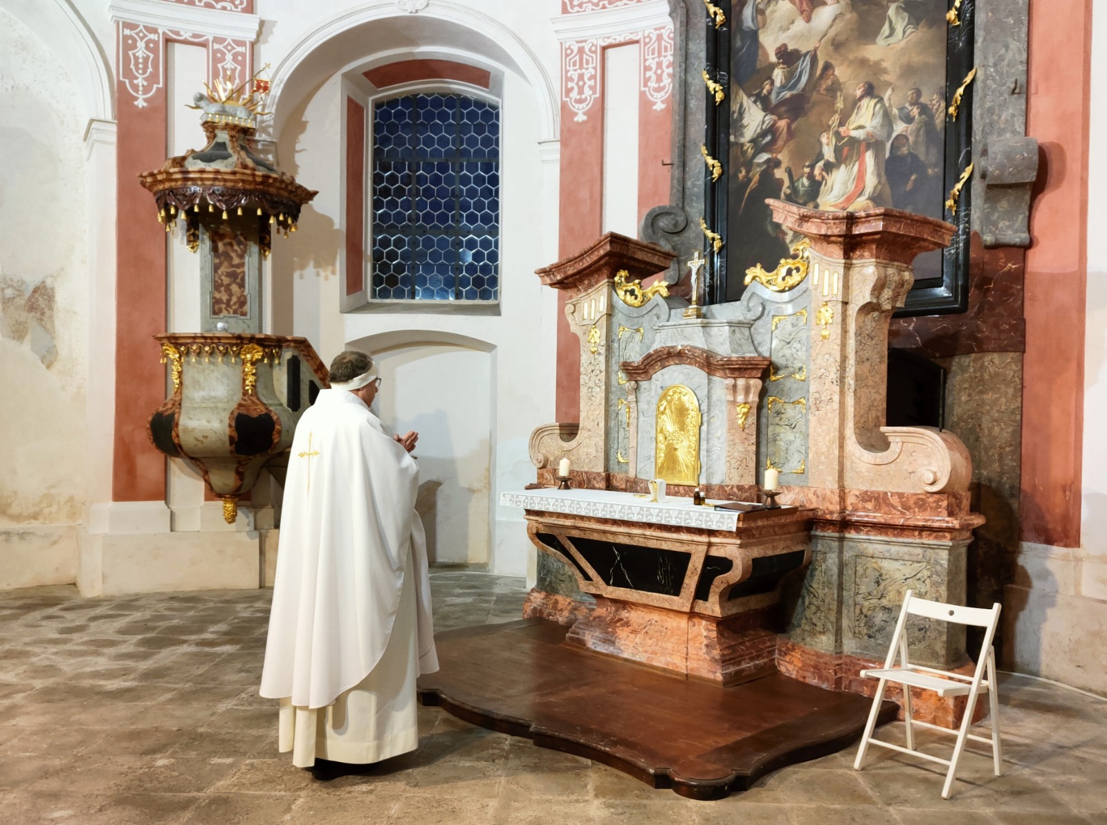 WhatsApp Image 2025-12-24 at 18.08.19 (1)